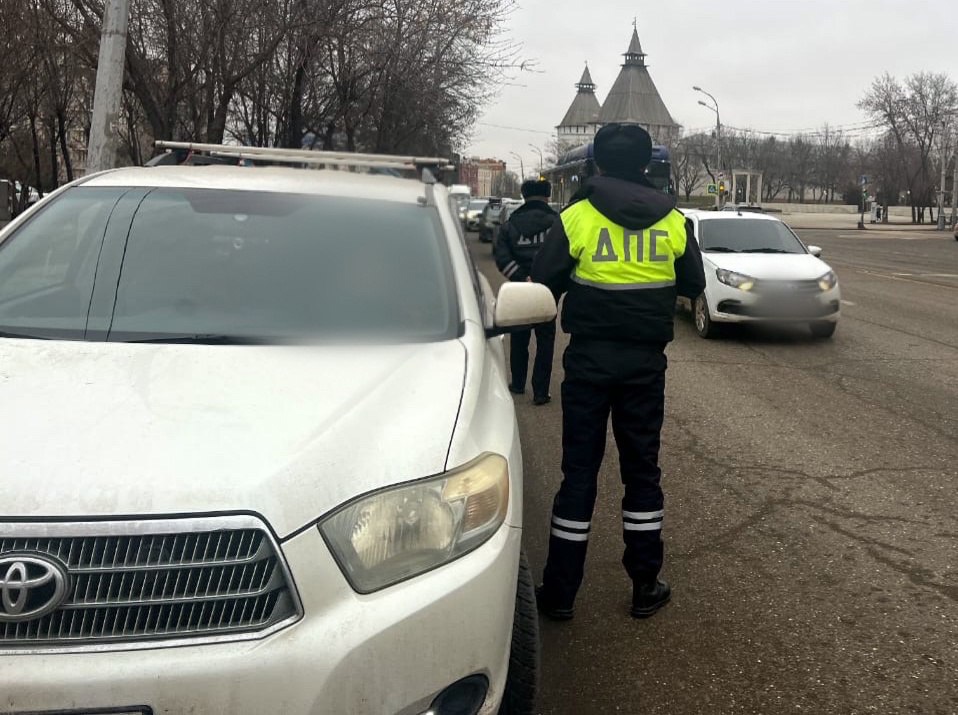 На астраханских дорогах поймали 35 пьяных водителей 
