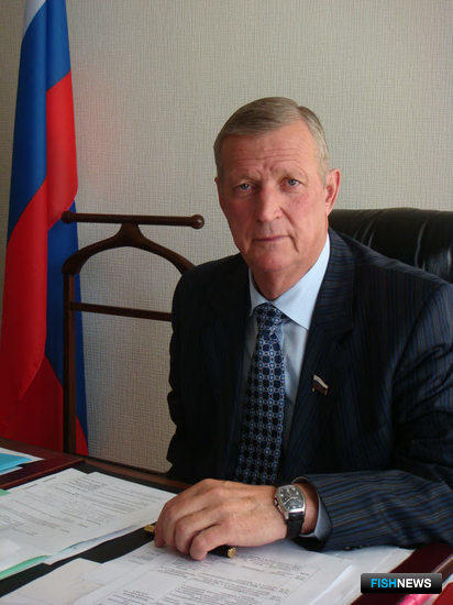 Сенатор Геннадий Горбунов, его помощник и сын пошли под суд