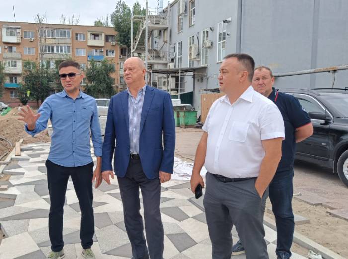 В Астрахани завершается благоустройство парка на проезде Воробьёва