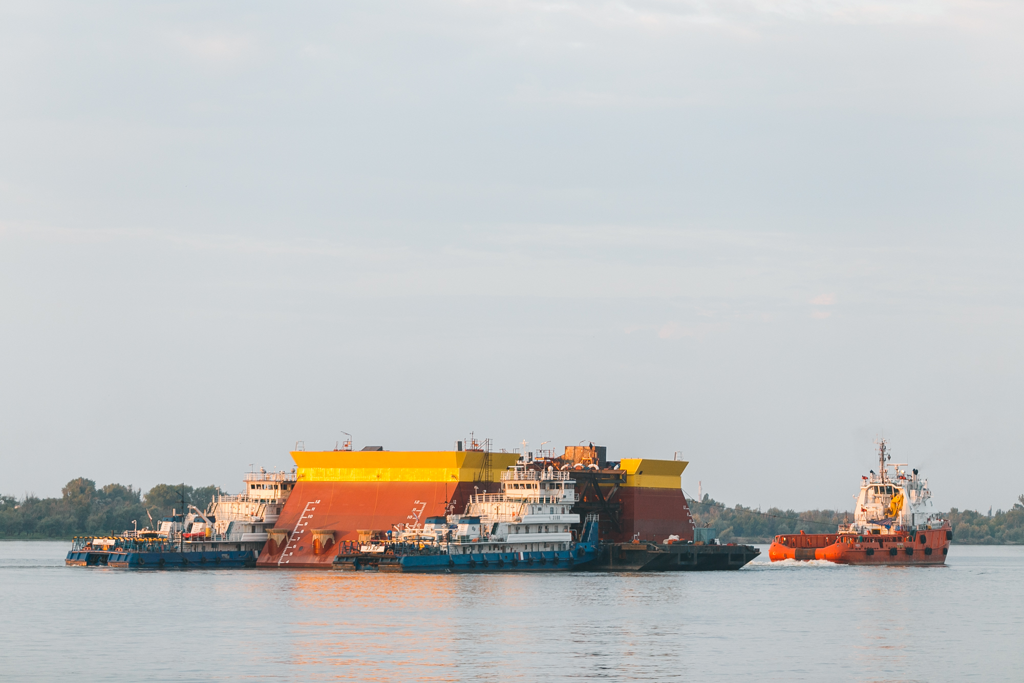 Компания «ЛУКОЙЛ» продолжает обустройство второй очереди месторождения им. В. Филановского в Каспийском море