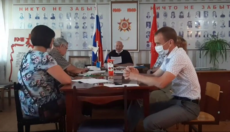 Глава поселкового совета депутатов в Астраханской области назвал предписание прокуратуры «водой» и «словесным мусором»