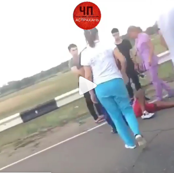 Соцсети: на трассе под Астраханью сбили велосипедиста