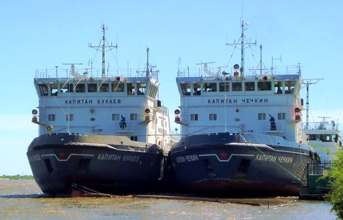 Для работы в зимнюю навигацию Астраханской области выделены три ледокола