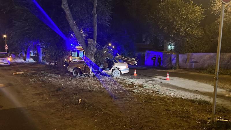 Пьяный астраханец за рулем угробил друга и сделал инвалидом второго