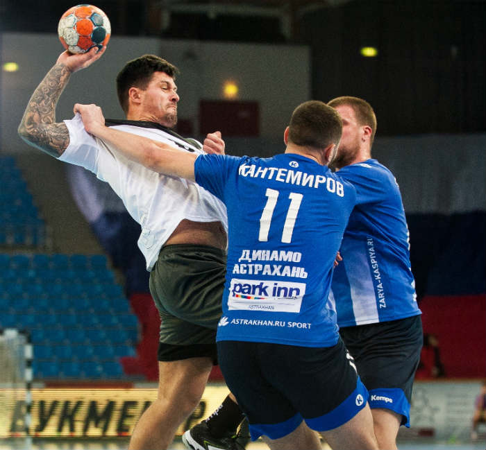 В Астрахани впервые в коронавирусную эпоху пройдет матч со зрителями