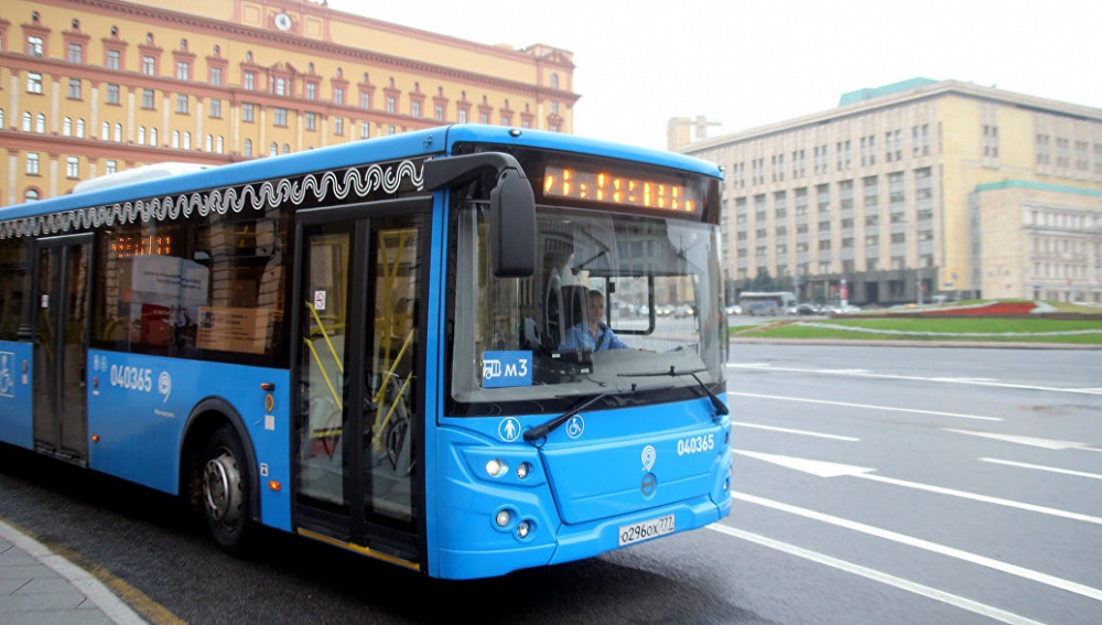 Московские автобусы выйдут на астраханские улицы не позже октября. Но это не точно
