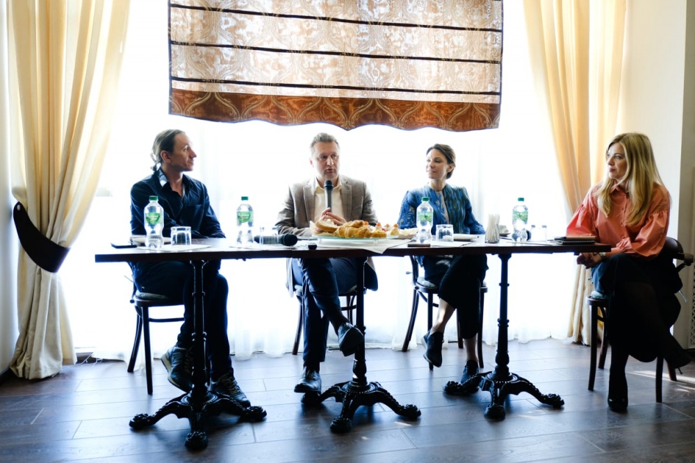 Мы не можем знать, какой родится ребенок. Астраханский театр оперы и балета готовится к премьере с французским акцентом