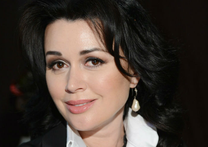 Анастасии Заворотнюк вновь стало хуже