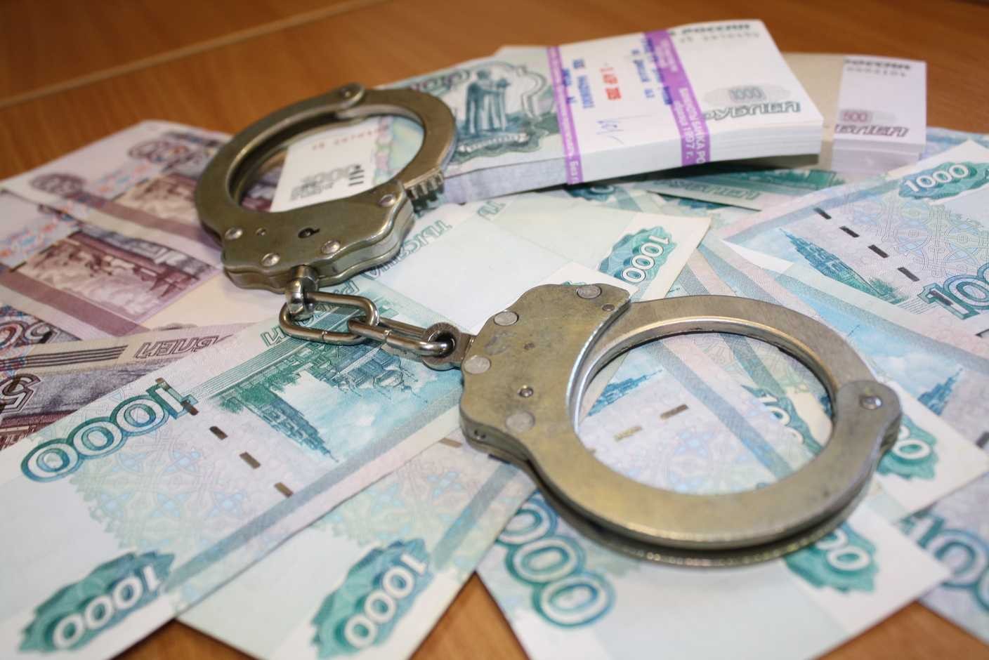 В Астрахани природоохранный прокурор задержан за взятку в 500 тысяч