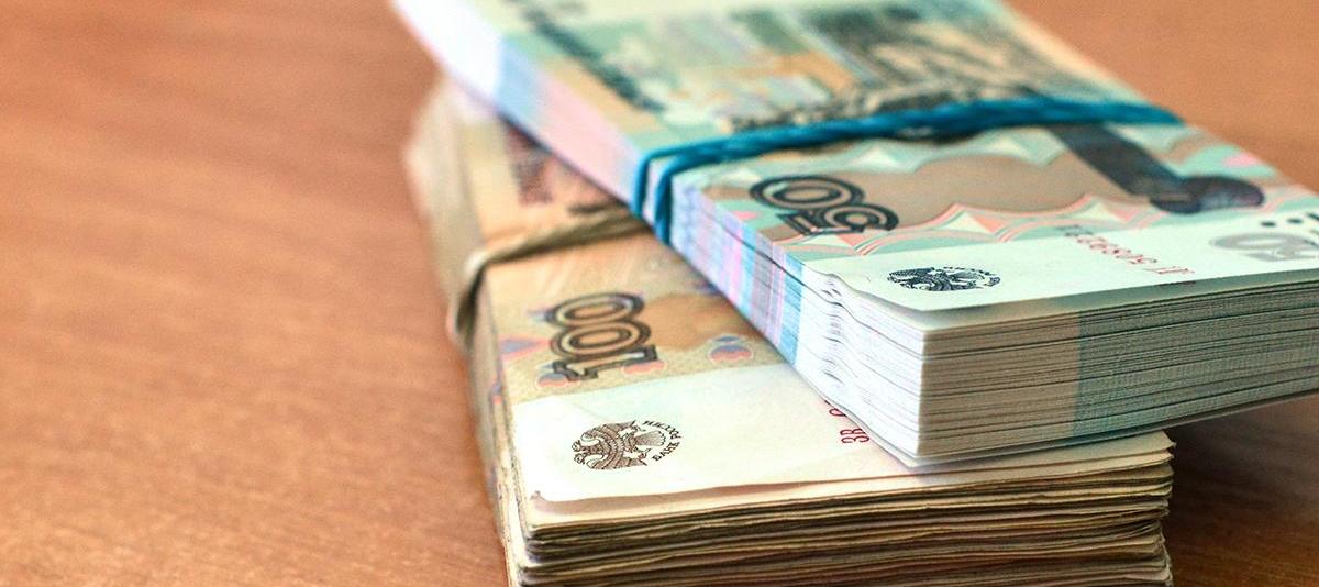 В Астрахани чиновник забыл расплатиться за товар с предпринимателем