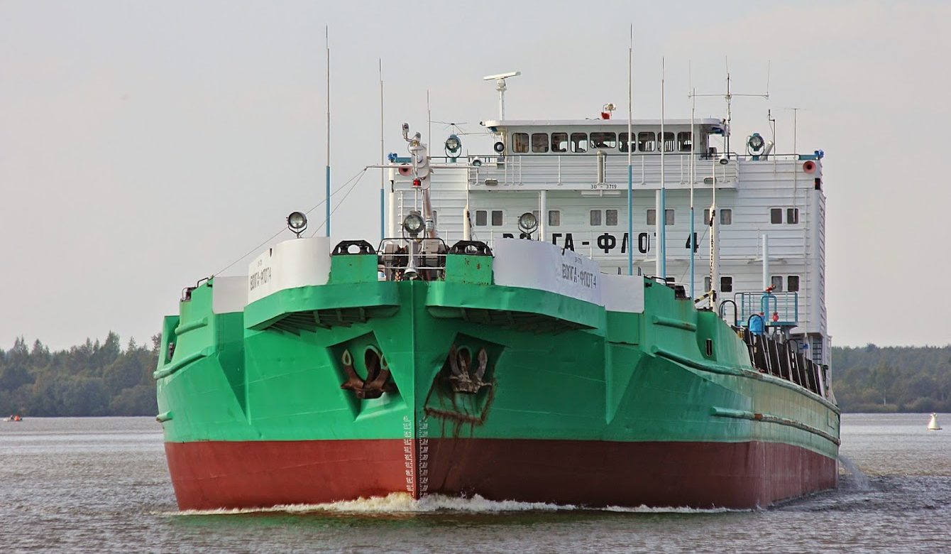 С Днем работников морского и речного флота!