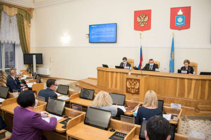 Астраханский бюджет-2021 прирос 5 миллиардами