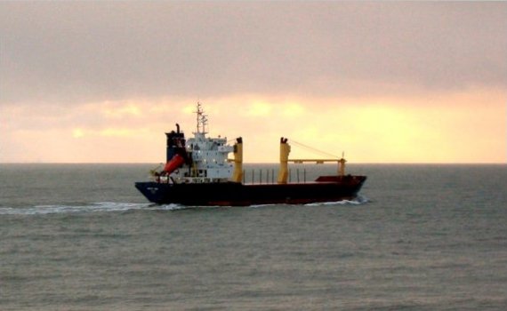  Сухогруз «Ориент» снят с мели