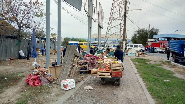 Рынок "Большие Исады" снова очистили от нелегальных торговых точек