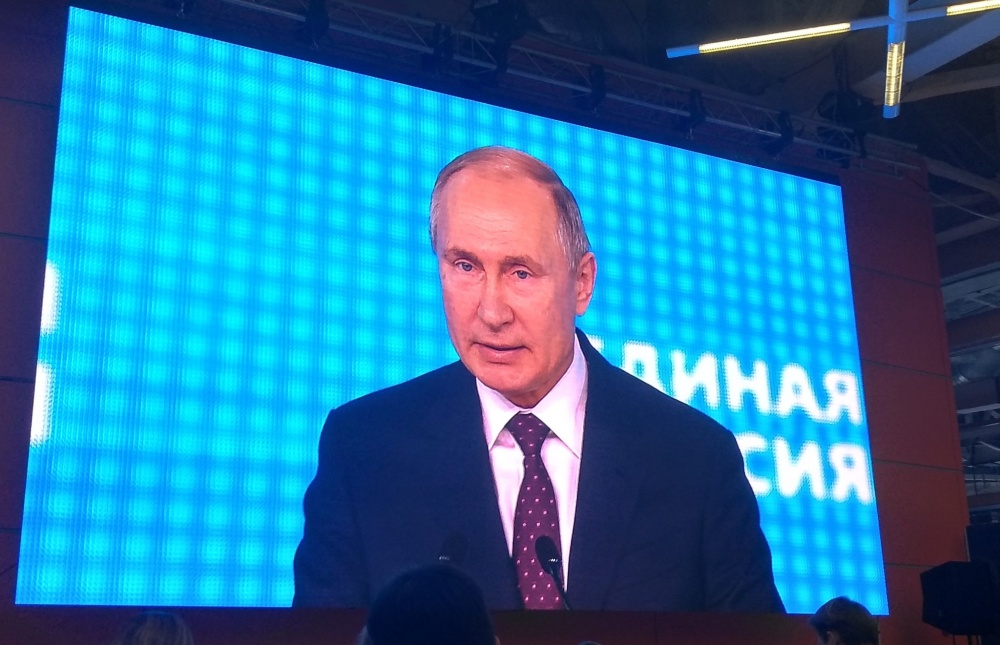 Президент Владимир Путин объявил следующую неделю нерабочей 