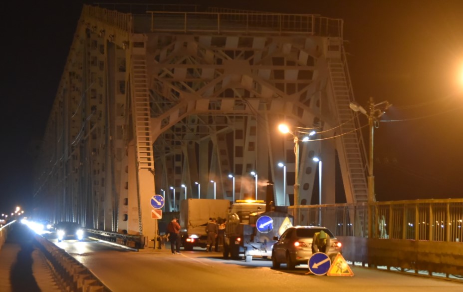 В Астрахани подлечили Старый мост, начинают лечить Новый