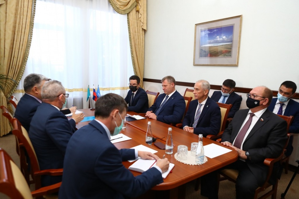 Астрахань может построить флот и спецтехнику для нефтегазового и воднотранспортного комплексов Казахстана