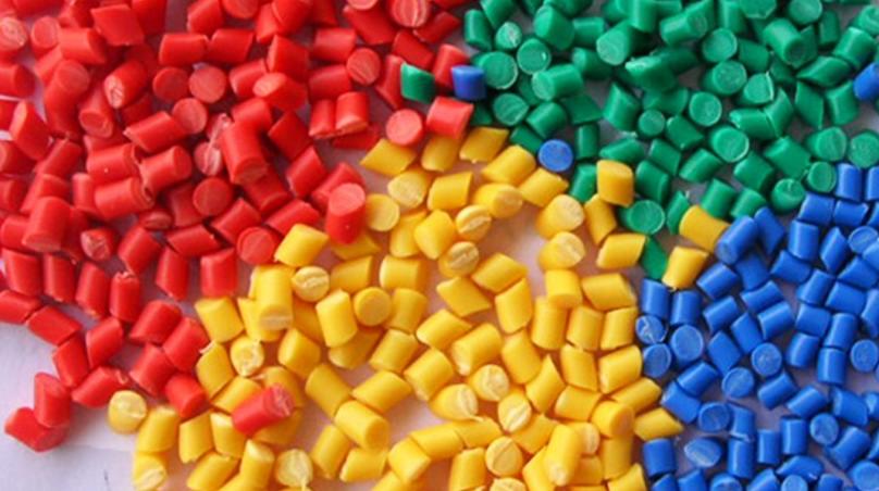 Референдум про пластиковый завод снова отклонили, но вопросы у астраханских депутатов остались