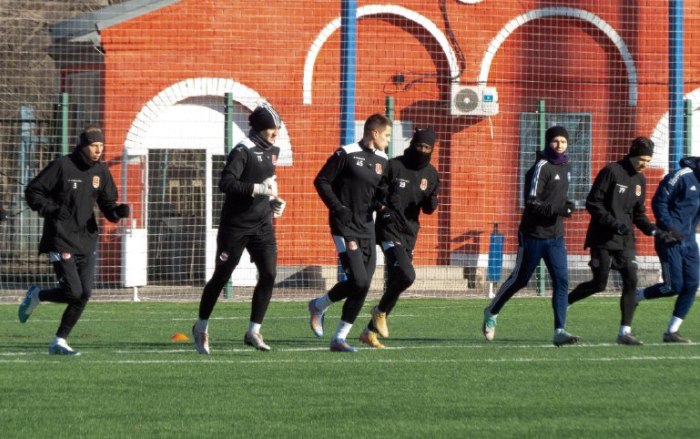 СК «Астрахань» завершил домашний сбор и отправился на второй в Краснодарский край