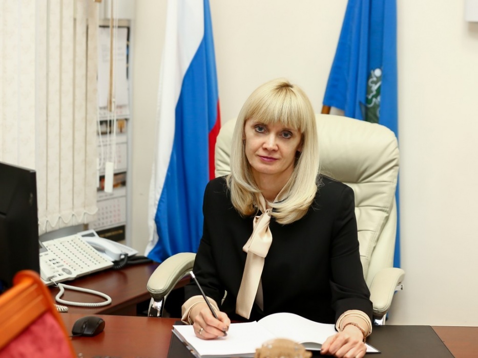 Министр финансов Астраханской области Елена Рязанова больше не и.о.