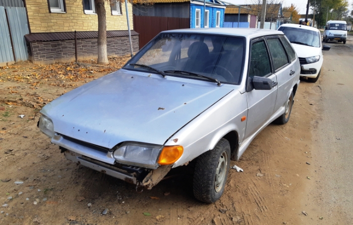 В Астраханской области пять лет дали «криминальному таланту», за день ограбившему кафе и угнавшему два авто
