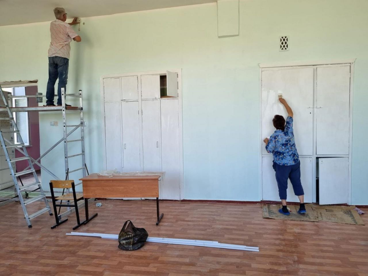 Астраханские школы начали готовить к 1 сентября