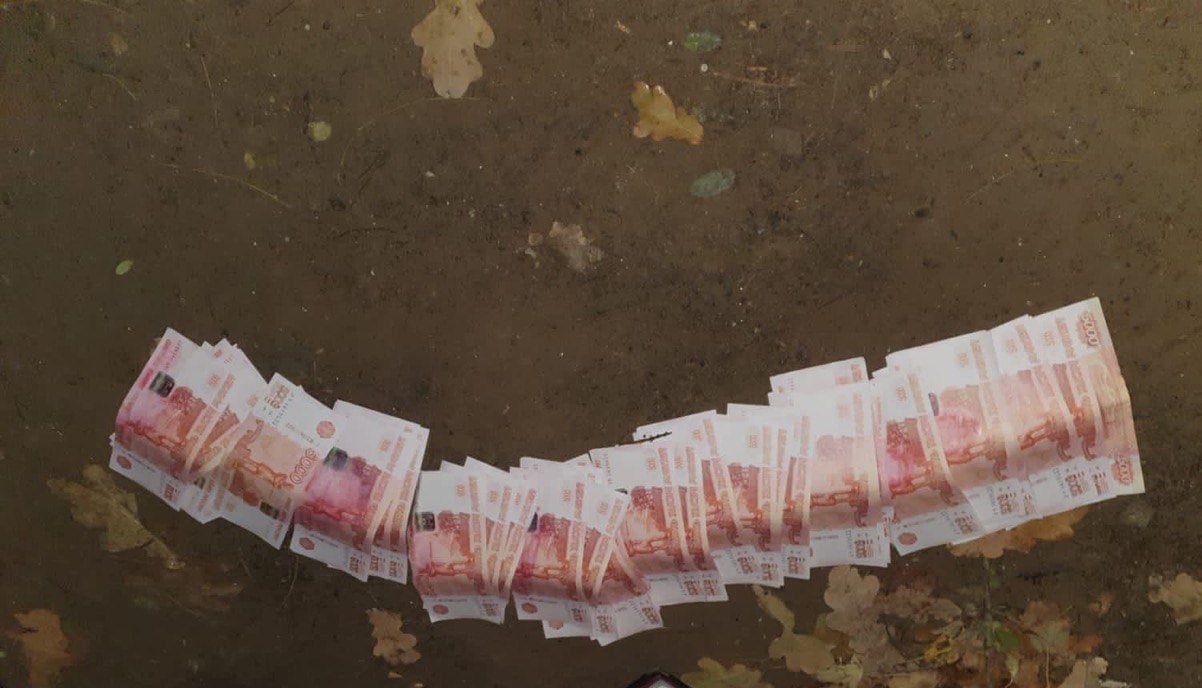 Замначальника харабалинской полиции и начальника угрозыска подозревают в коррупционном преступлении