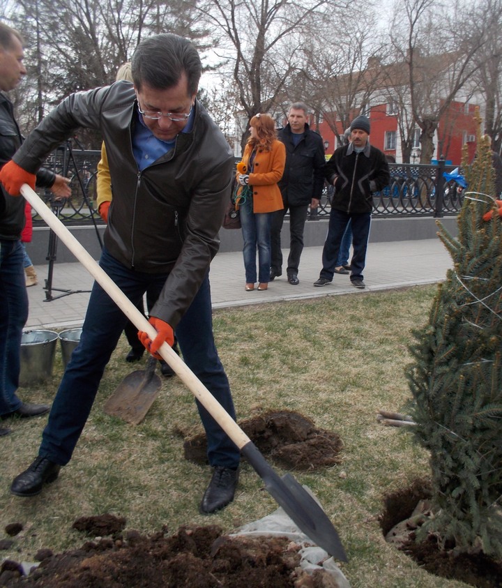 Доходы Александра Жилкина в 2014 году выросли в полтора раза