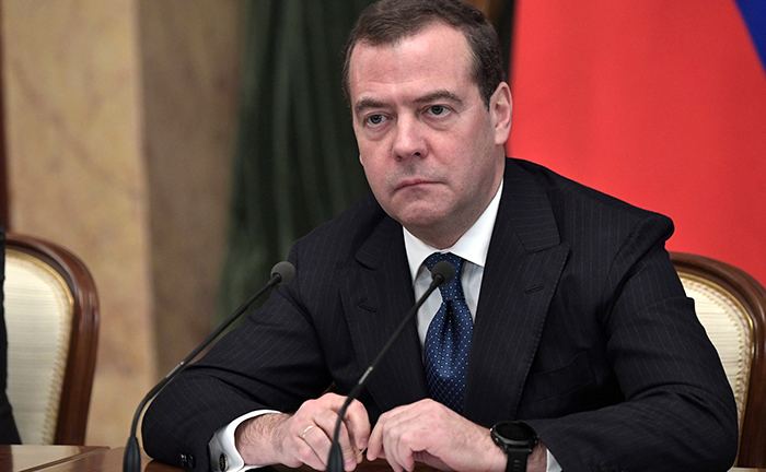 Медведев не исключил возврат в России смертной казни