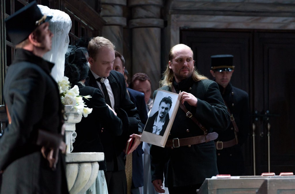 Артисты Астраханского театра оперы и балета едут на гастроли в Дубай