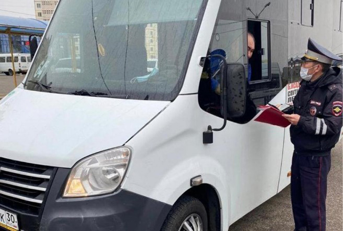 Водителей астраханских маршруток проверили на трезвость