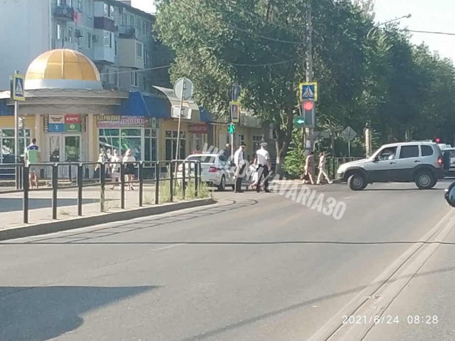 В Автогородке перекрыли улицу из-за взрывоопасного ДТП