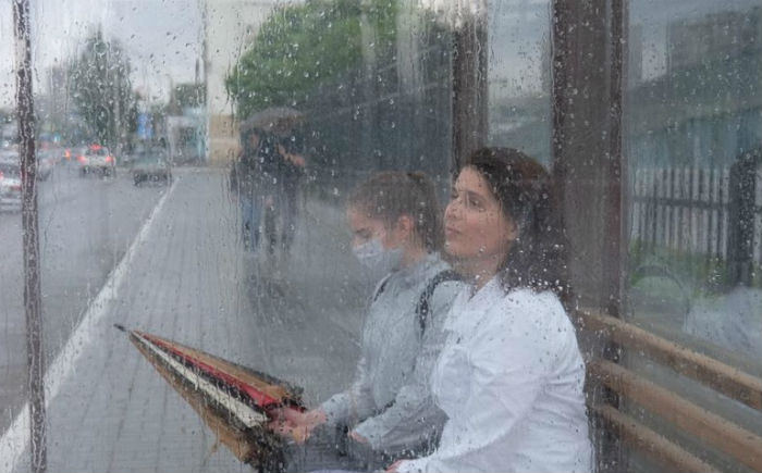 В Астрахань идет резкое похолодание с дождем