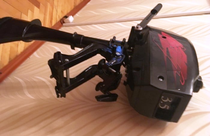 Пребывание на астраханской базе отдыха приезжий решил «скрасить» кражей чужого лодочного мотора