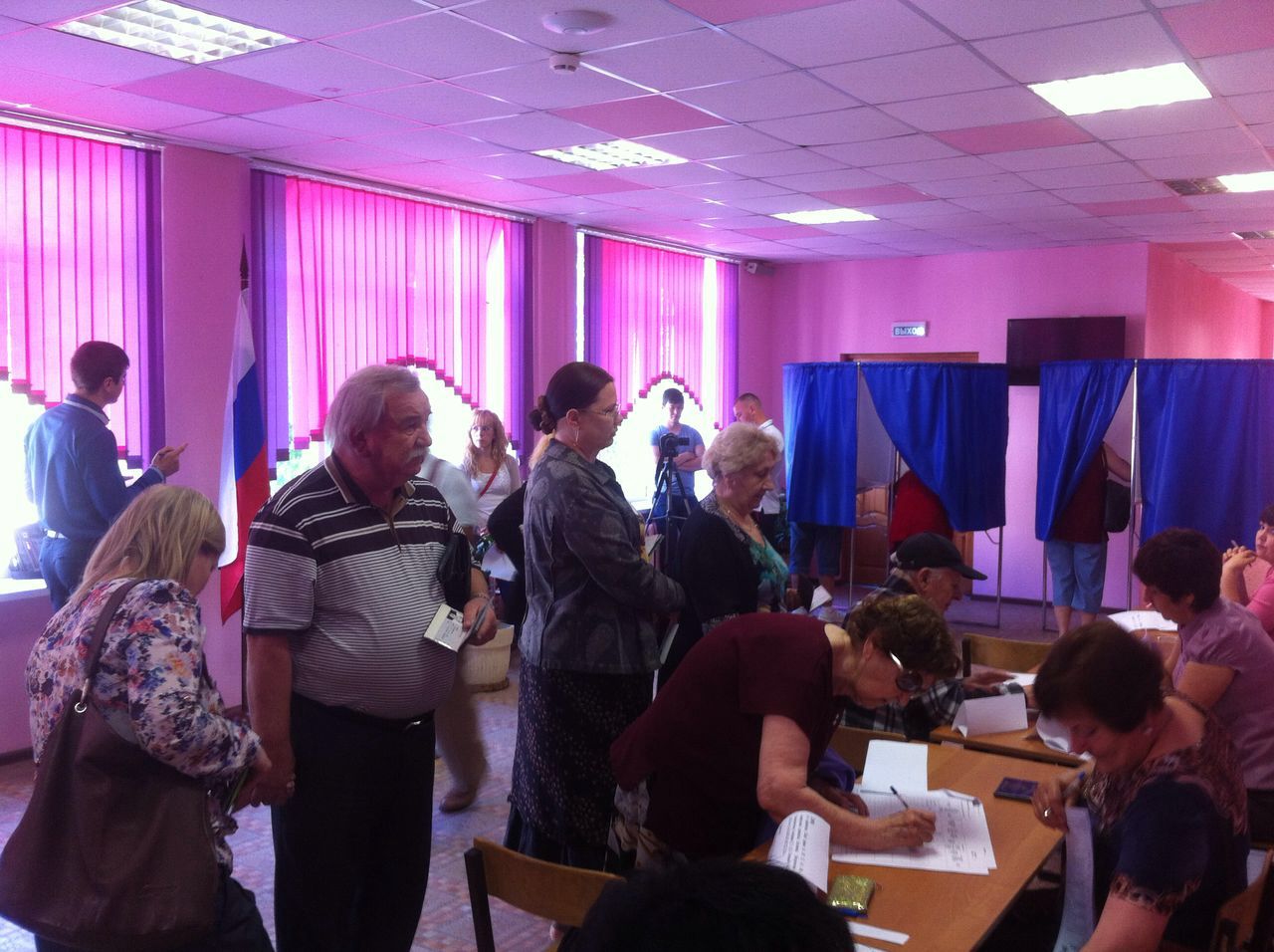 Праймериз «ЕР»: к 13:00 явка составила 4,38%