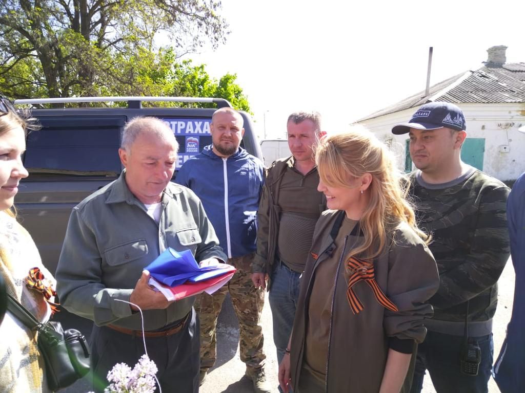 Астраханцы доставили в Кременской район ЛНР 25 тонн гуманитарного груза