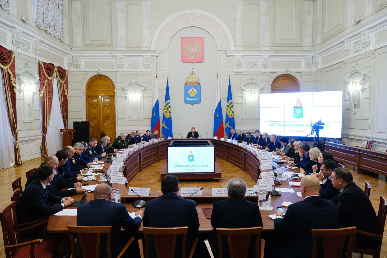 В Астрахани и области уменьшат количество массовых мероприятий