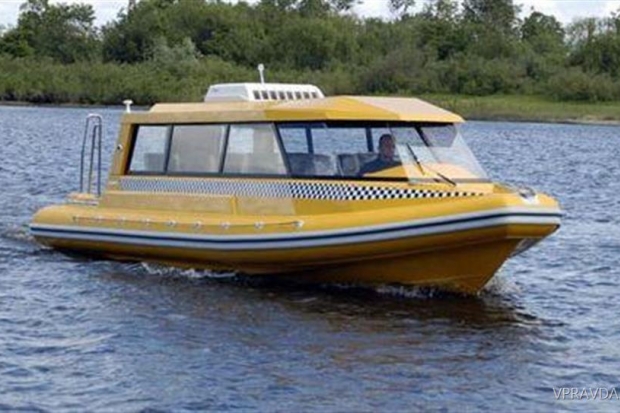 В Астрахани начались испытания водного такси