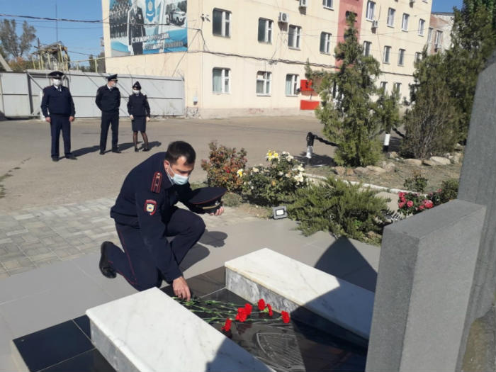 В Астрахани почтили память милиционеров, погибших при исполнении служебного долга на Северном Кавказе