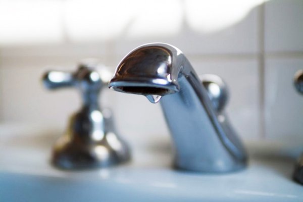 В Астрахани сегодня ночью отключат холодную воду