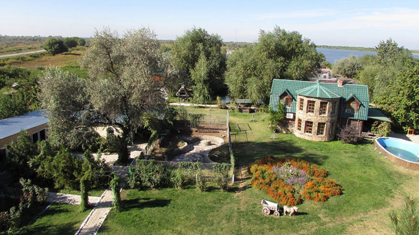 «Ростелеком» подключил комплекс цифровых сервисов для турбазы «Старый замок» в Астрахани