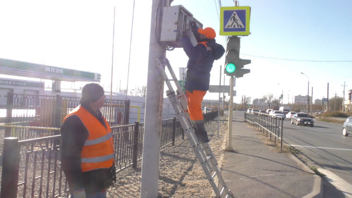 В Астрахани установили новые светофоры