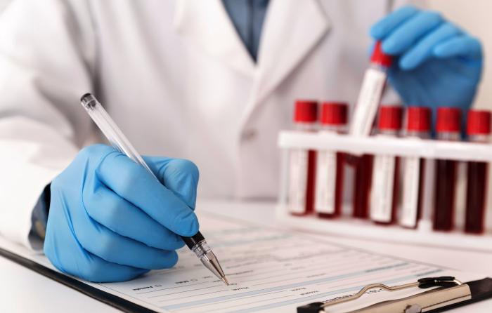 Россияне стали массово просить ИИ расшифровать их медицинские анализы