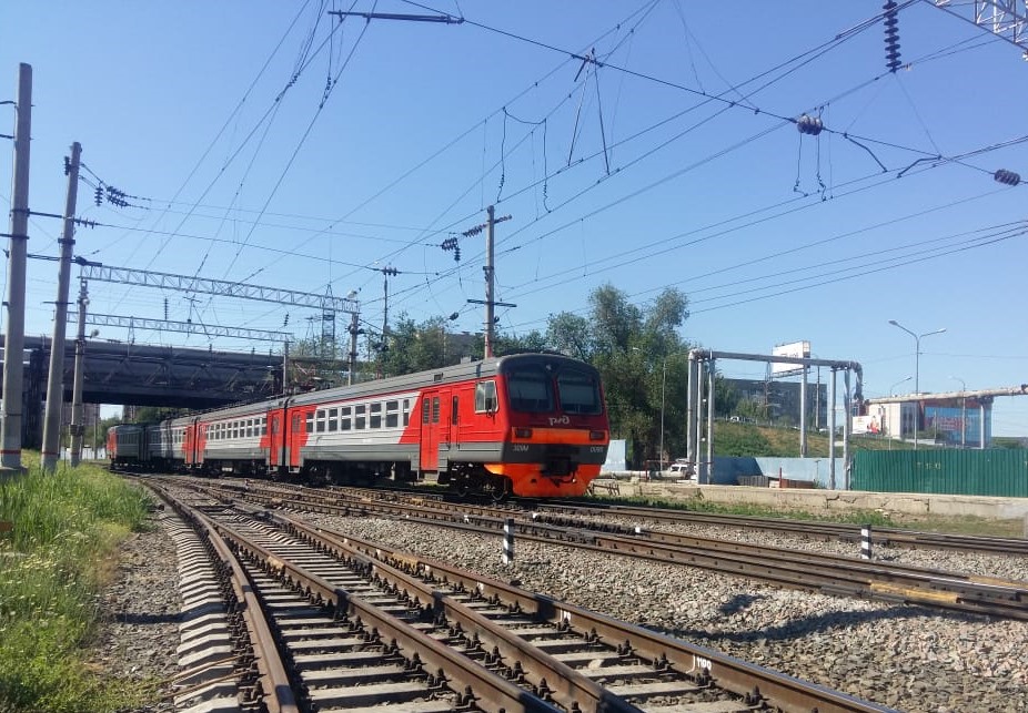 Расписание некоторых пригородных поездов в Астраханской области изменится с 1 апреля 