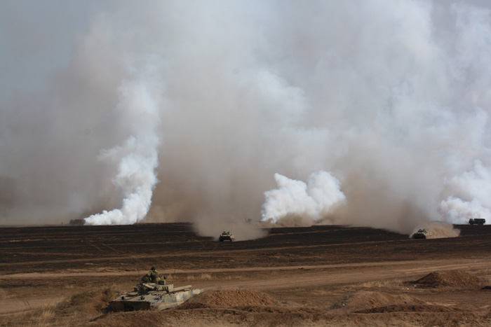 Полигон Капустин Яр в Астраханской области затянуло дымом