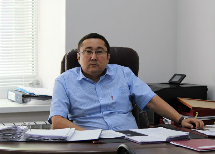 На экс-руководителя астраханского фонда капремонта Артура Хайрлиева завели уголовное дело