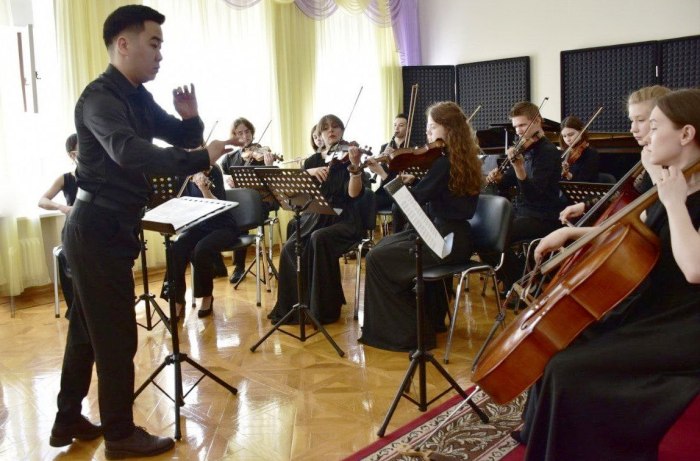 Астраханский оркестр выиграл Гран-при международного исполнительского конкурса на струнных инструментах