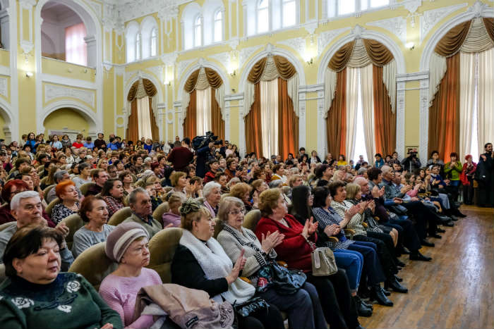 ЛУКОЙЛ подарил астраханцам долгожданный органный концерт