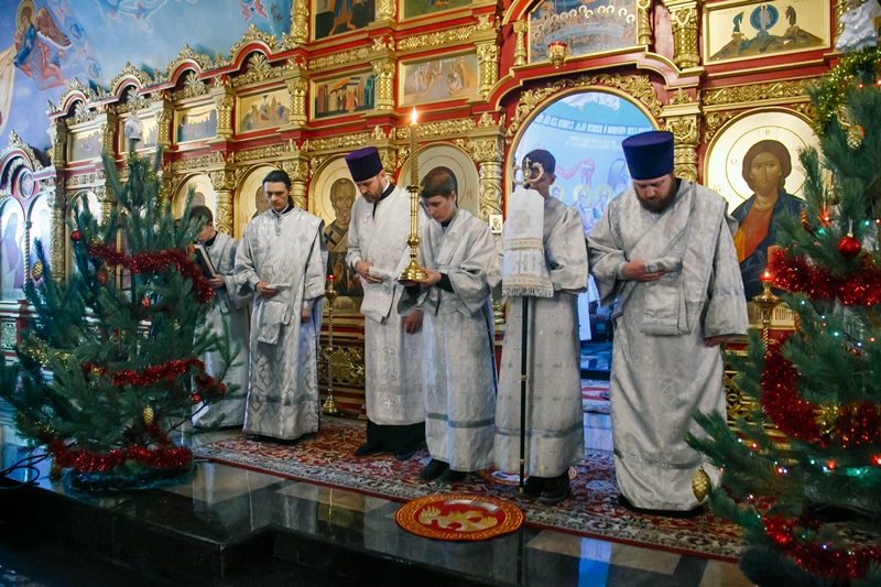 Где в Астрахани пройдут рождественские богослужения?
