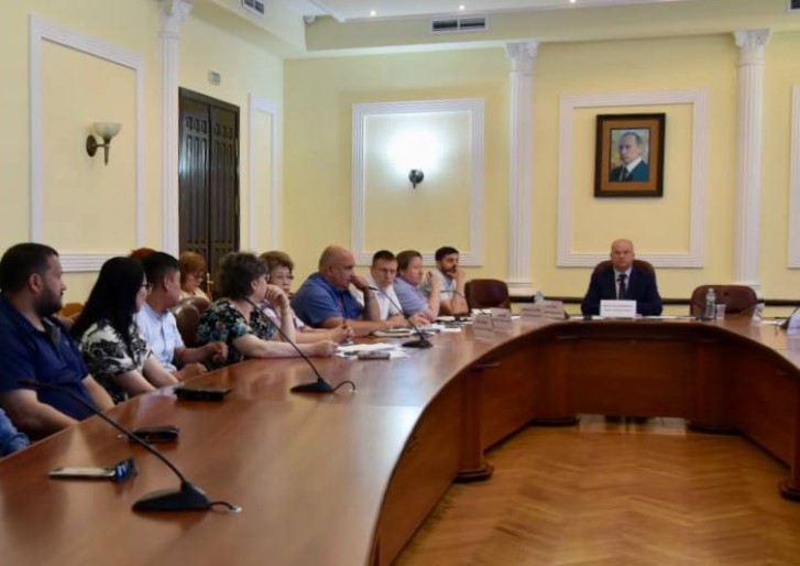 Глава Астрахани возмутился состоянием городских ярмарок